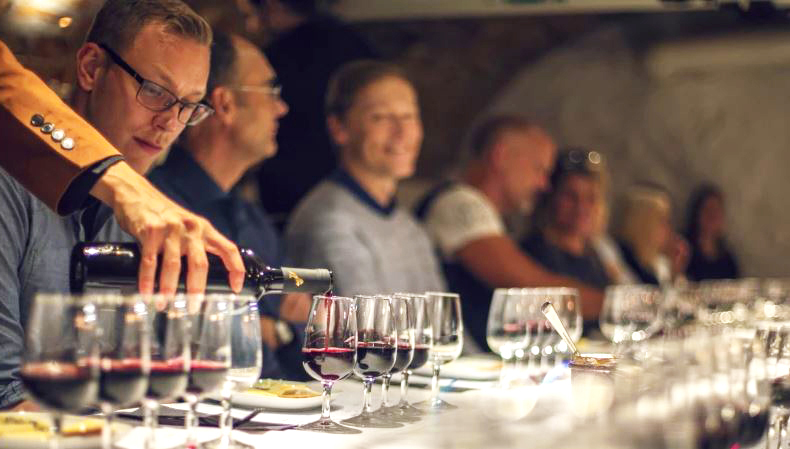 Exklusiv vinprovning med middag | Göteborg